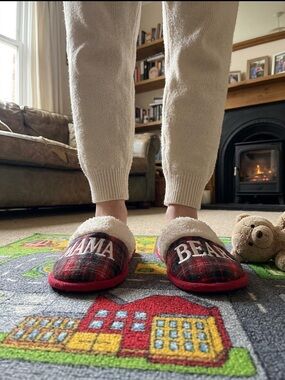 Cozy Plaid 'Mama Bear' Sherpa Lined Slippers - Red